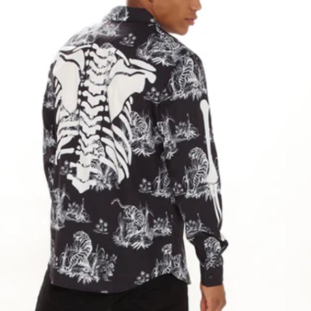 Novamen Mr. Savage Bones button up shirt. Size XXXL GUC - Picture 3 of 10